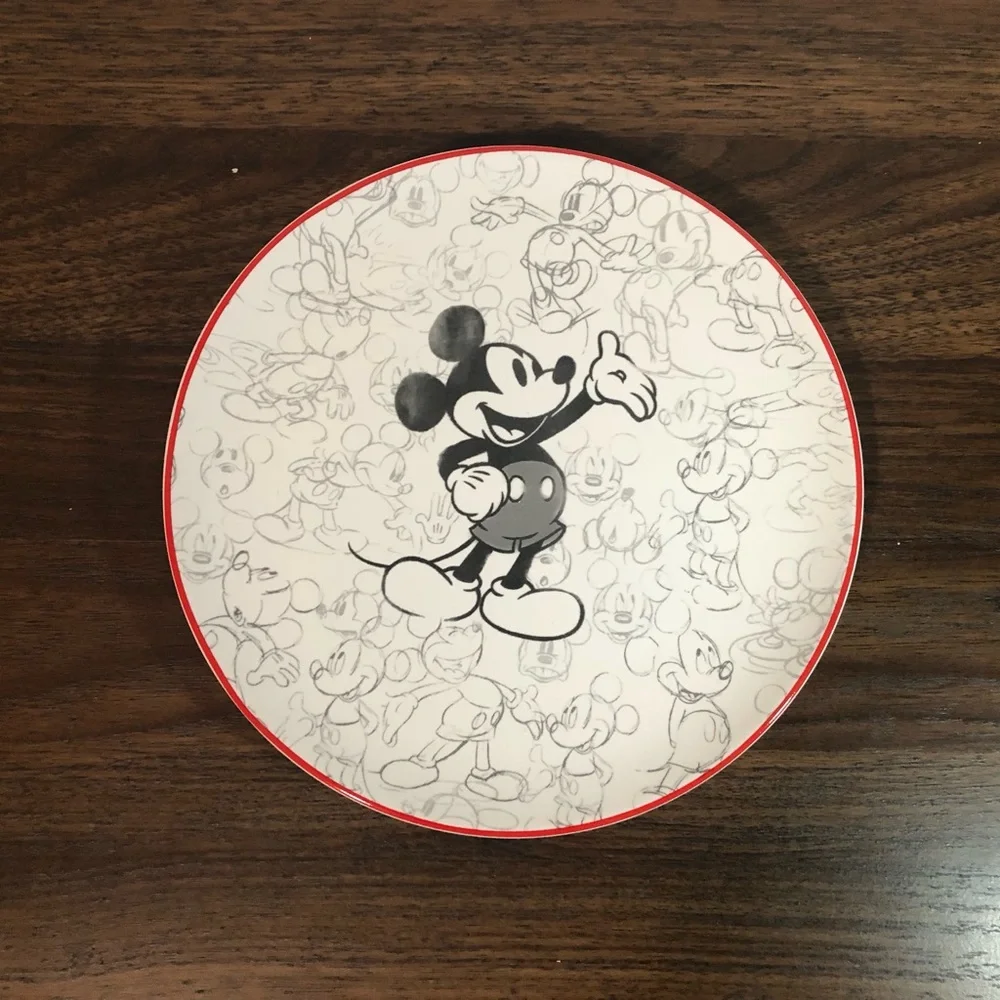Pottery Barn Disney Mickey Mouse Stoneware Salad Plates Set of 4